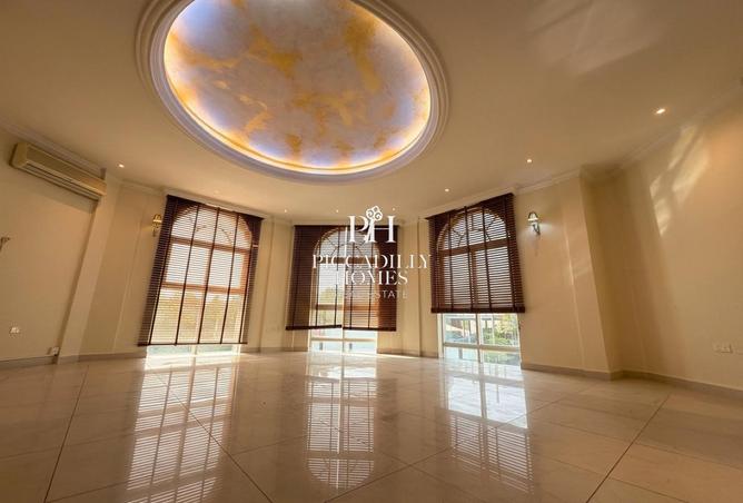 53282471 - Property Image 2