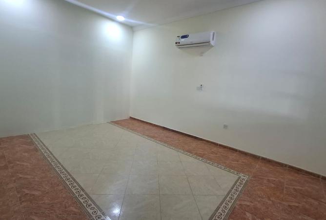 1004444 - Property Image 3