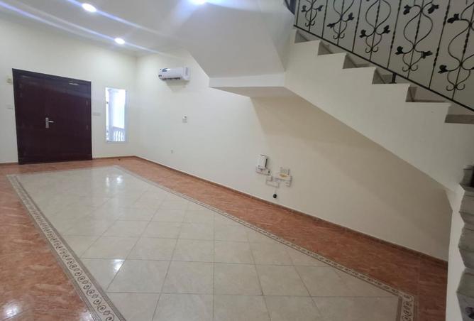 1004444 - Property Image 2