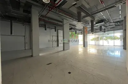 Shop - Studio - 2 Bathrooms for rent in Fox Hills - Fox Hills - Lusail