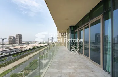 Apartment - 2 Bedrooms - 3 Bathrooms for sale in Seef Lusail Tower 1 - Seef Lusail - Lusail City - Lusail