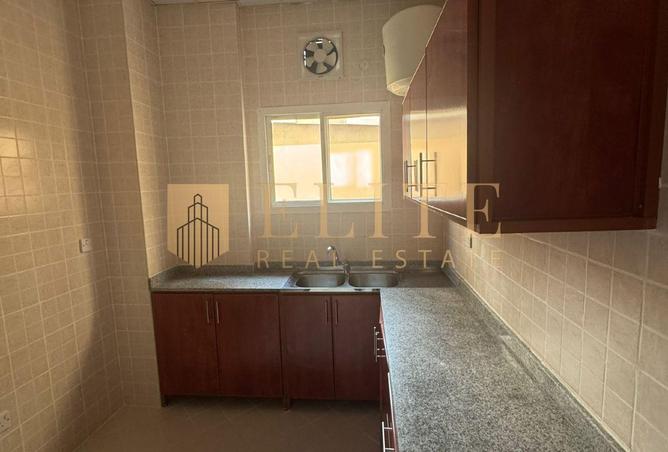 1004991 - Property Image 3