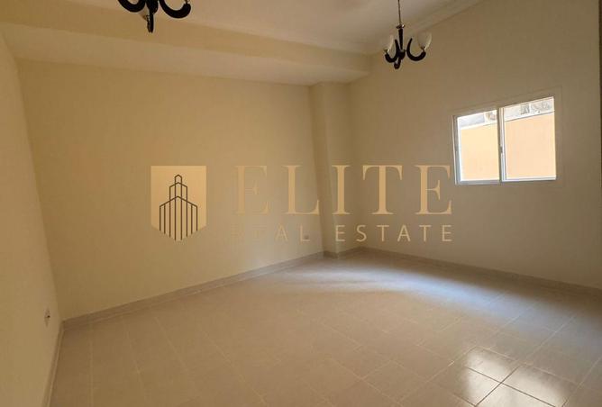 1004991 - Property Main Image