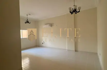 Apartment - 2 Bedrooms - 2 Bathrooms for rent in Old Airport Road - Old Airport Road - Doha