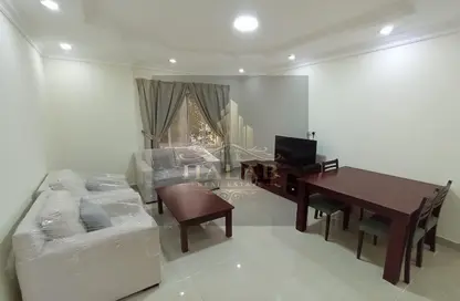 Apartment - 2 Bedrooms - 2 Bathrooms for rent in Al Sadd Road - Al Sadd - Doha