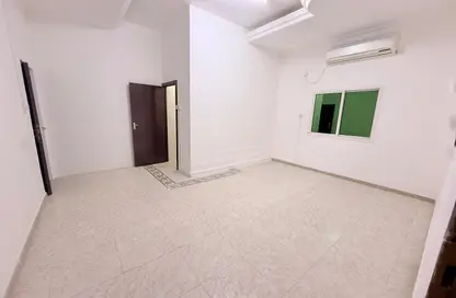 شقة - 1 حمام للايجار في شارع المطار القديم - طريق المطار القديم - الدوحة