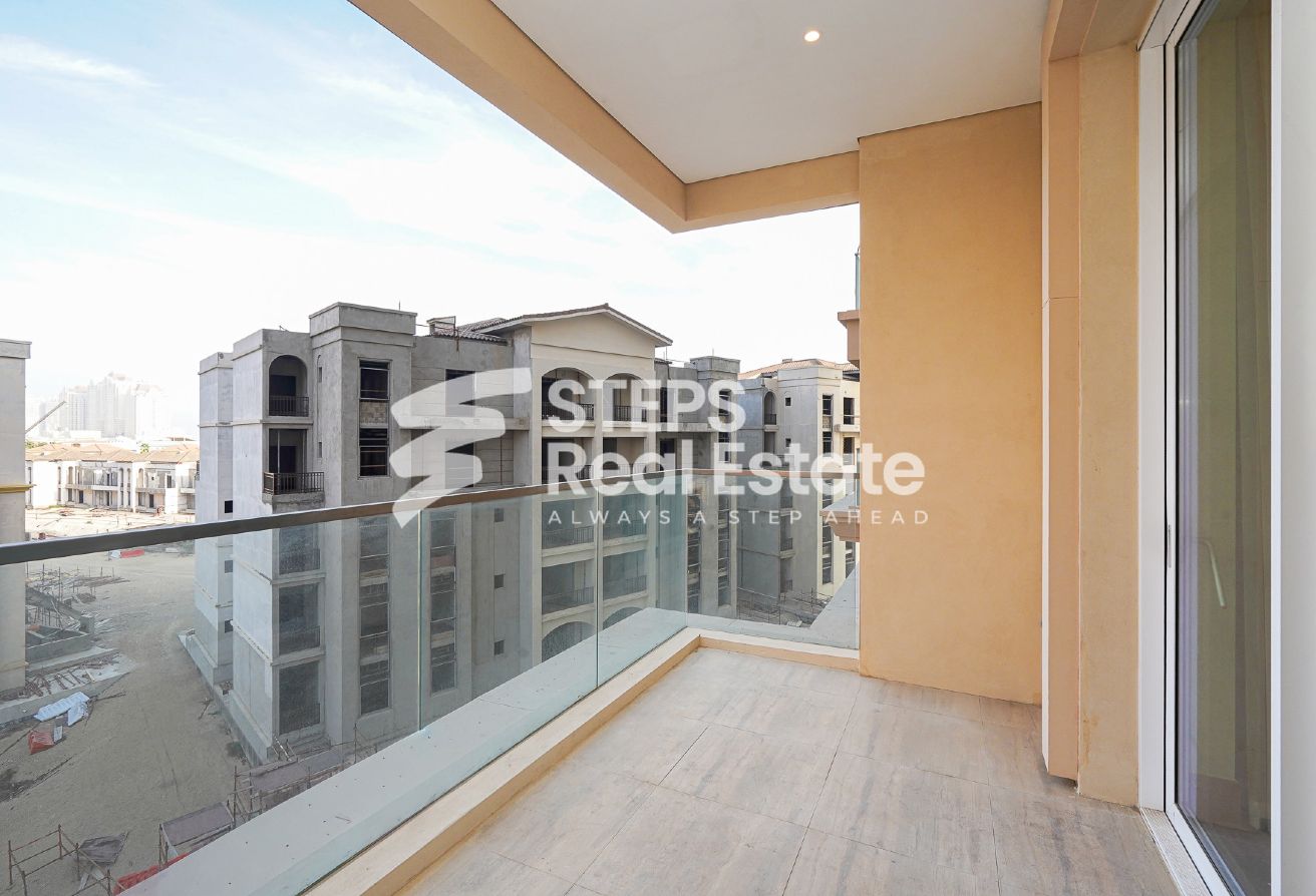 Full Sea View Apartment for Sale in Porto Arabia