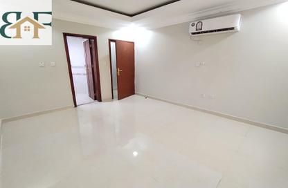 Apartment - 2 Bedrooms - 2 Bathrooms for rent in Al Sadd Road - Al Sadd - Doha
