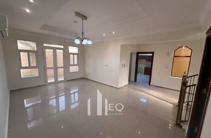 Compound - 4 Bedrooms - 4 Bathrooms for rent in Muraikh - AlMuraikh - Doha