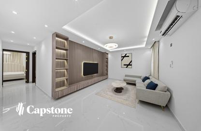 Apartment - 2 Bedrooms - 2 Bathrooms for rent in Umm Ghwailina Comm - Umm Ghuwalina - Umm Ghuwailina - Doha