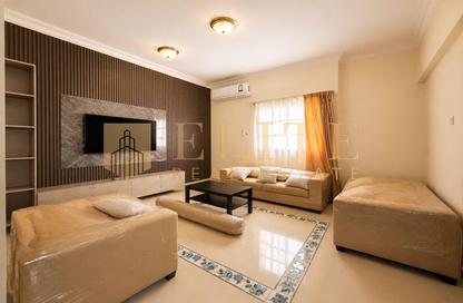 Apartment - 1 Bedroom - 1 Bathroom for rent in NBK Commercial Building - Fereej Abdul Aziz - Doha Apartment - 1 Bedroom - 1 Bathroom for rent in NBK Commercial Building - Fereej Abdul Aziz - Doha