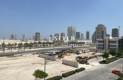 Apartment - 3 Bedrooms - 3 Bathrooms for sale in Fox Hills - Fox Hills - Lusail