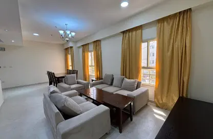 Apartment - 3 Bedrooms - 2 Bathrooms for rent in Muntazah 7 - Al Muntazah - Doha
