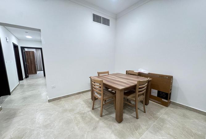 1004605 - Property Image 2