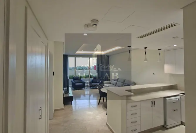 987068 - Property Image 3