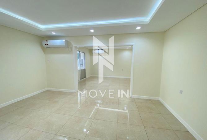 52318838 - صورة العقار 3