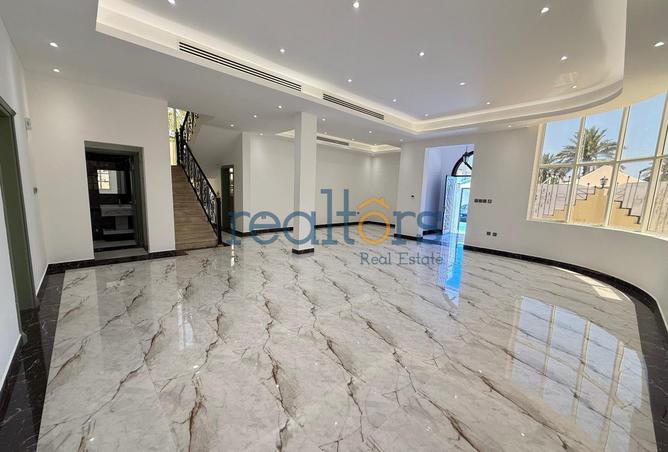 57302874 - Property Main Image