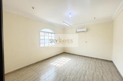 Villa - 5 Bedrooms - 2 Bathrooms for rent in Ain Khaled Villas - Ain Khaled - Doha