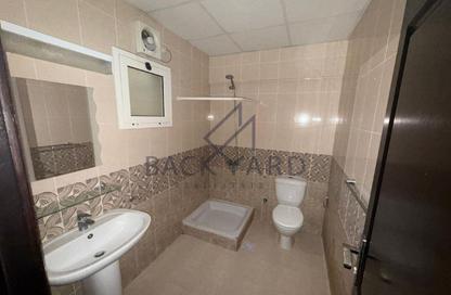 Apartment - 3 Bedrooms - 3 Bathrooms for rent in Al Sadd Road - Al Sadd - Doha