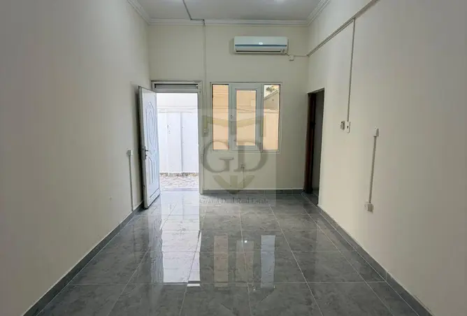 63079846 - صورة العقار 3