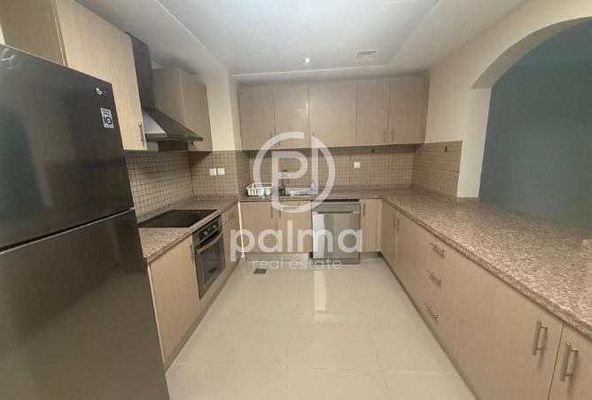 1012400 - Property Image 2