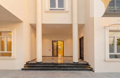Villa - 7+ - 7+ for rent in Waterfront West Villas - Waterfront Residential - The Waterfront - Lusail