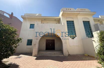 فيلا - 3 غرف نوم - 4 حمامات للايجار في بليس جاردنز - سلاطة الجديدة - سلاطة - الدوحة