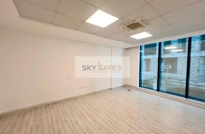 Office Space - Studio - 2 Bathrooms for rent in Al Sadd Road - Al Sadd - Doha