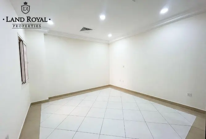63589037 - Property Image 2