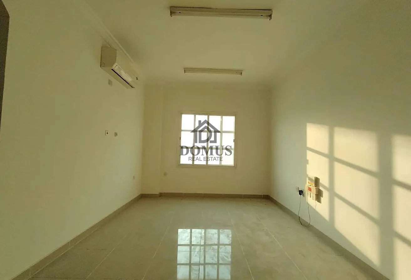 63810309 - Property Main Image