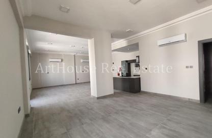 Apartment - Studio - 1 Bathroom for rent in Bin Omran - Fereej Bin Omran - Doha