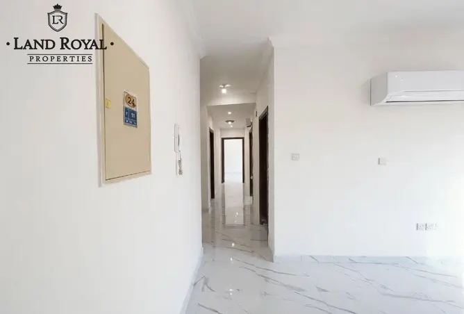 63533205 - Property Image 3