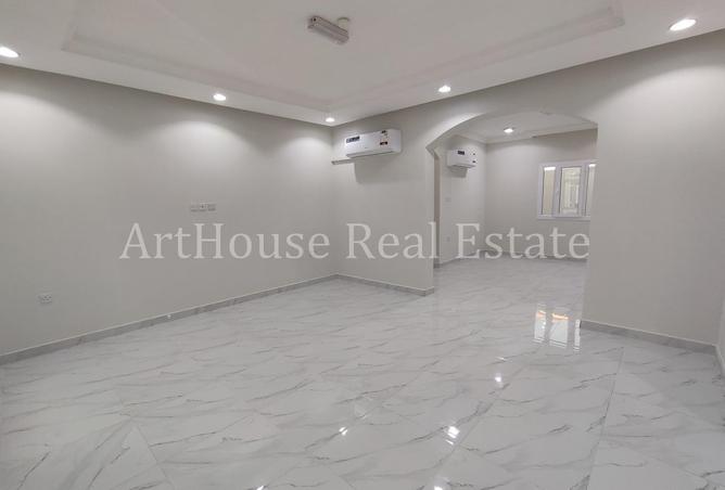 52408753 - Property Image 3