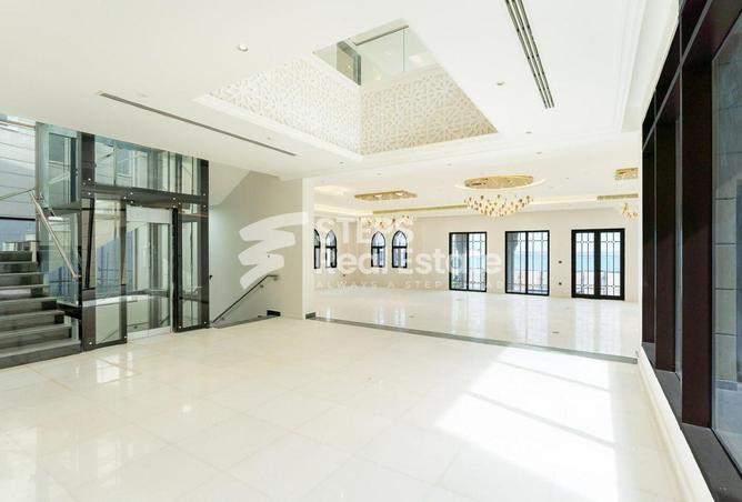 1013302 - Property Image 2