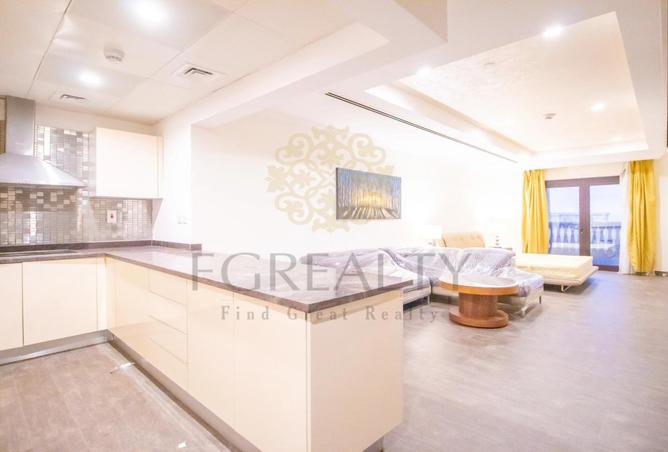 57033156 - Property Image 2