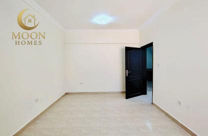 Apartment - 1 Bedroom - 2 Bathrooms for rent in Old Al Ghanim - Al Ghanim - Doha