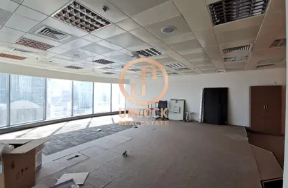 مساحات مكتبية - 2 غرف نوم - 2 حمامات للايجار في برج وست باي - الخليج الجنوبي - الخليج الغربي - الدوحة