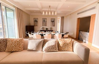Apartment - 2 Bedrooms - 3 Bathrooms for sale in East Porto Drive - Porto Arabia - The Pearl Island - Doha