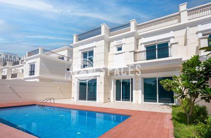 Villa - 6 Bedrooms - 7 Bathrooms for rent in The Garden - Floresta Gardens - The Pearl Island - Doha