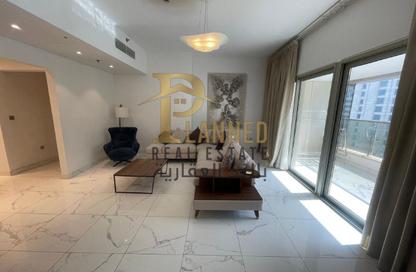 Apartment - 3 Bedrooms - 3 Bathrooms for rent in West Bay - West Bay - Doha