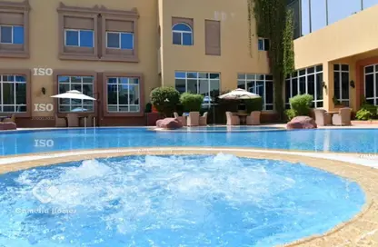 Villa - 4 Bedrooms - 5 Bathrooms for rent in Bu Hamour Street - Abu Hamour - Doha