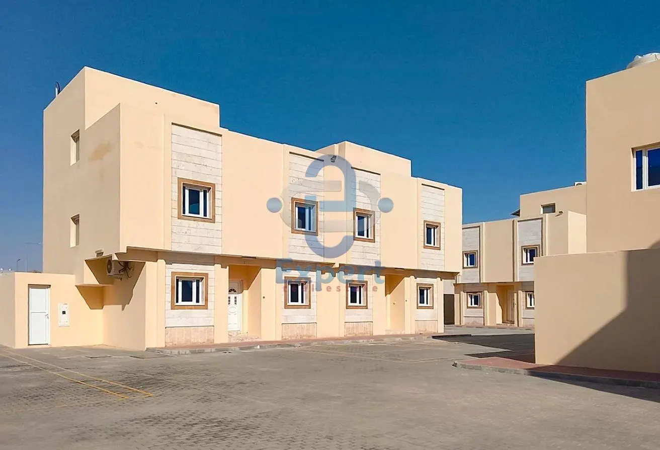 63312192 - Property Main Image