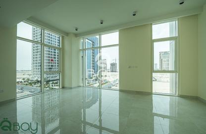 Apartment - 2 Bedrooms - 3 Bathrooms for rent in Piazza 3 - La Piazza - Fox Hills - Lusail