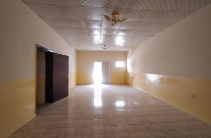 Apartment - 3 Bedrooms - 3 Bathrooms for rent in Fereej Kulaib - Doha