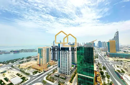 Apartment - 2 Bedrooms - 3 Bathrooms for sale in Marina Tower 02 - Marina District - Lusail