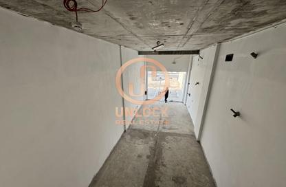 Shop - Studio - 1 Bathroom for rent in Umm Salal Ali - Umm Salal Ali - Doha