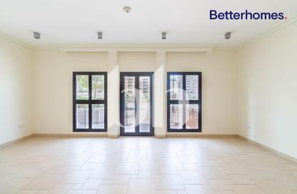 Apartment - 2 Bedrooms - 3 Bathrooms for rent in Nobili - Qanat Quartier - The Pearl Island - Doha