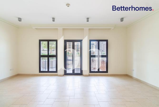 57082350 - Property Image 3