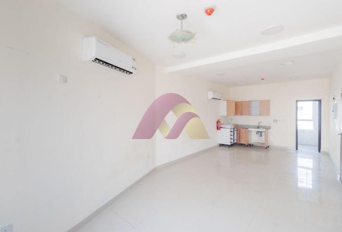 61004645 - Property Image 2