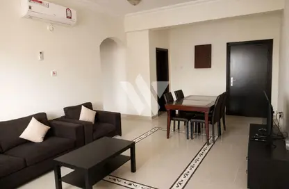 Apartment - 2 Bedrooms - 2 Bathrooms for rent in Al Najda Street - Madinat Khalifa North - Madinat Khalifa - Doha